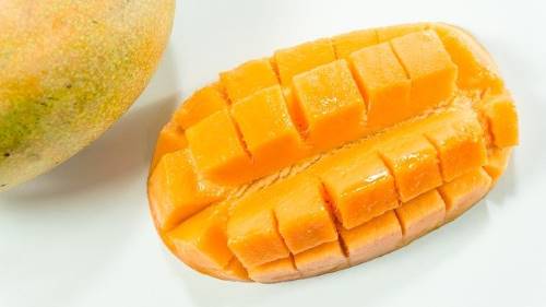 chopped mango