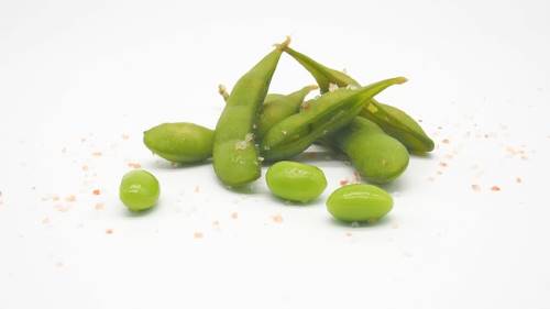 edamame beans and pods